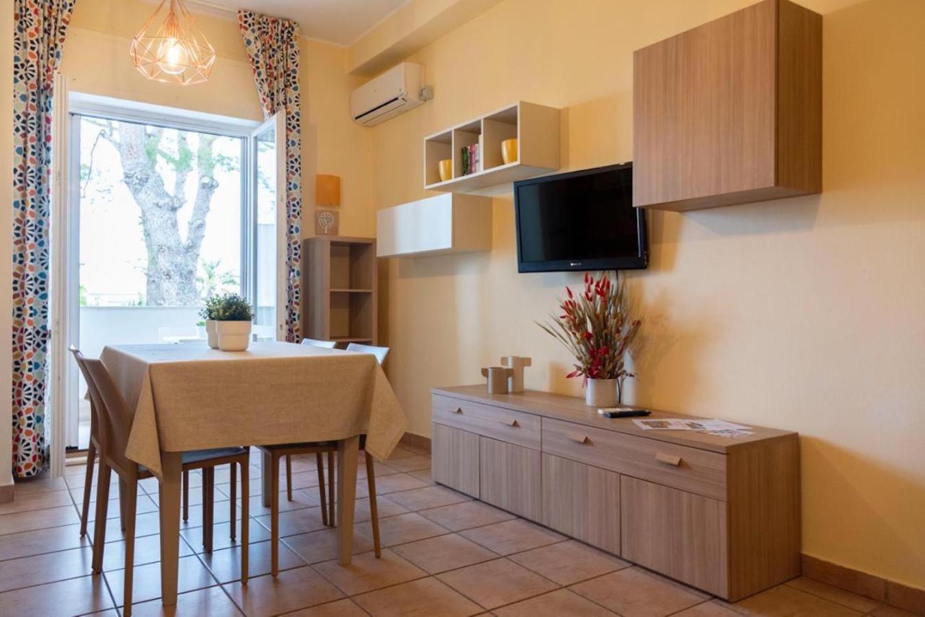 Blu Sun Apartment In Complesso Riva Del Sole Giovinazzo Eksteriør billede