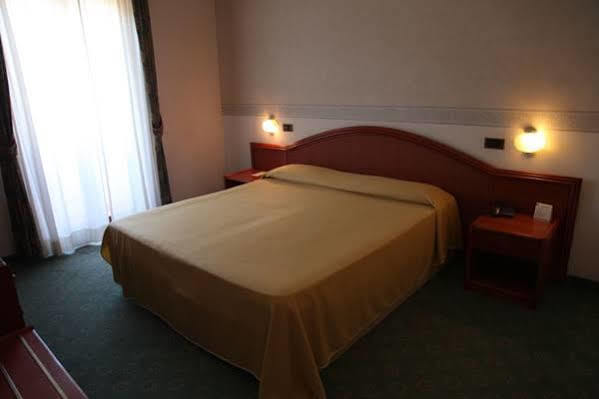 Blu Sun Apartment In Complesso Riva Del Sole Giovinazzo Eksteriør billede